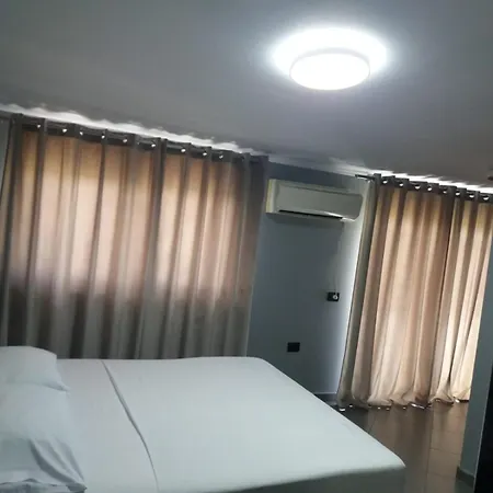 Ali Demi Tirana